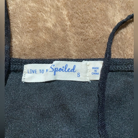 Cute little black dress - Picture 3 of 3